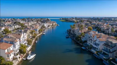 The Best Waterfront Neighborhoods for Homebuyers in 2026