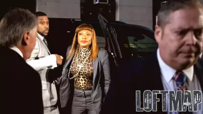 Mayoral Aide Accused of Corruption in Real Estate Deal