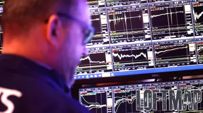 Survey Reveals American Investment Preferences: Real Estate vs. Stock Market